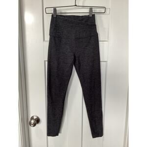 Beyond Yoga Xs Spacedye Crisscross High Waisted Leggings grey
